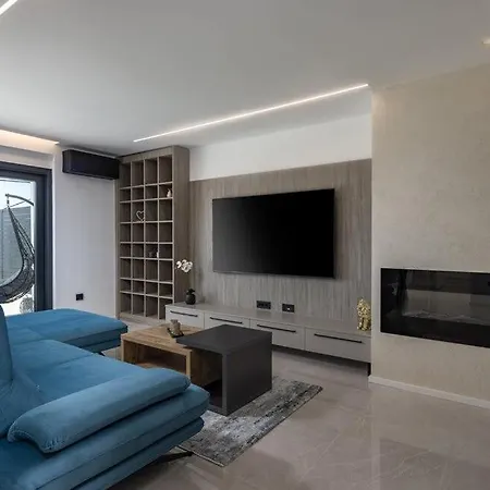 Aura By Guide Вилла *